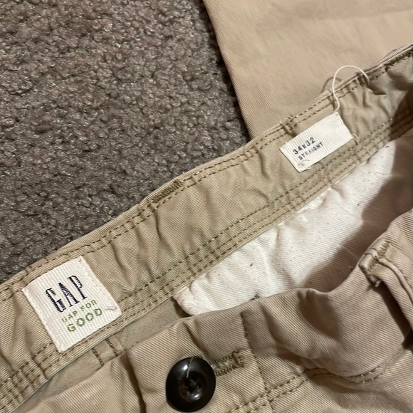 GAP pants - Picture 3 of 3